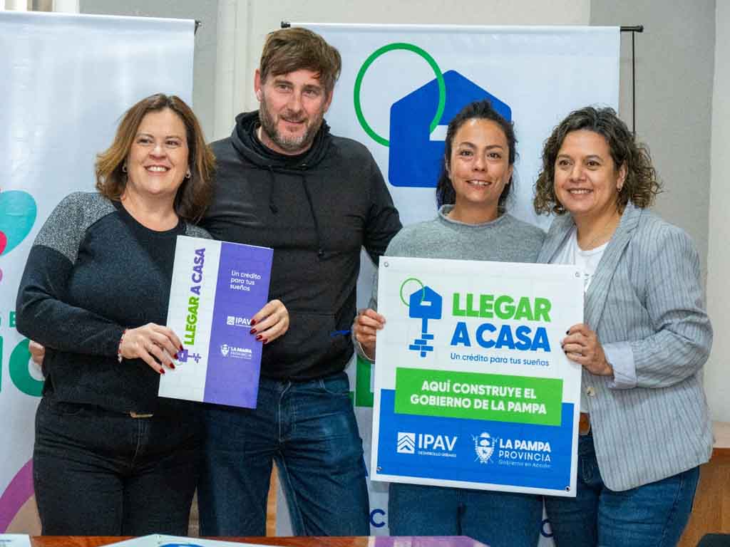 El IPAV entregó cinco créditos en Pico para construcción de vivienda.
