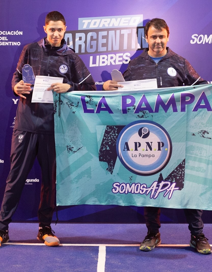 Hernán y Santino Ruiz y Feli Siage, los pampeanos que representarán a Argentina en el Panamericano de Pádel