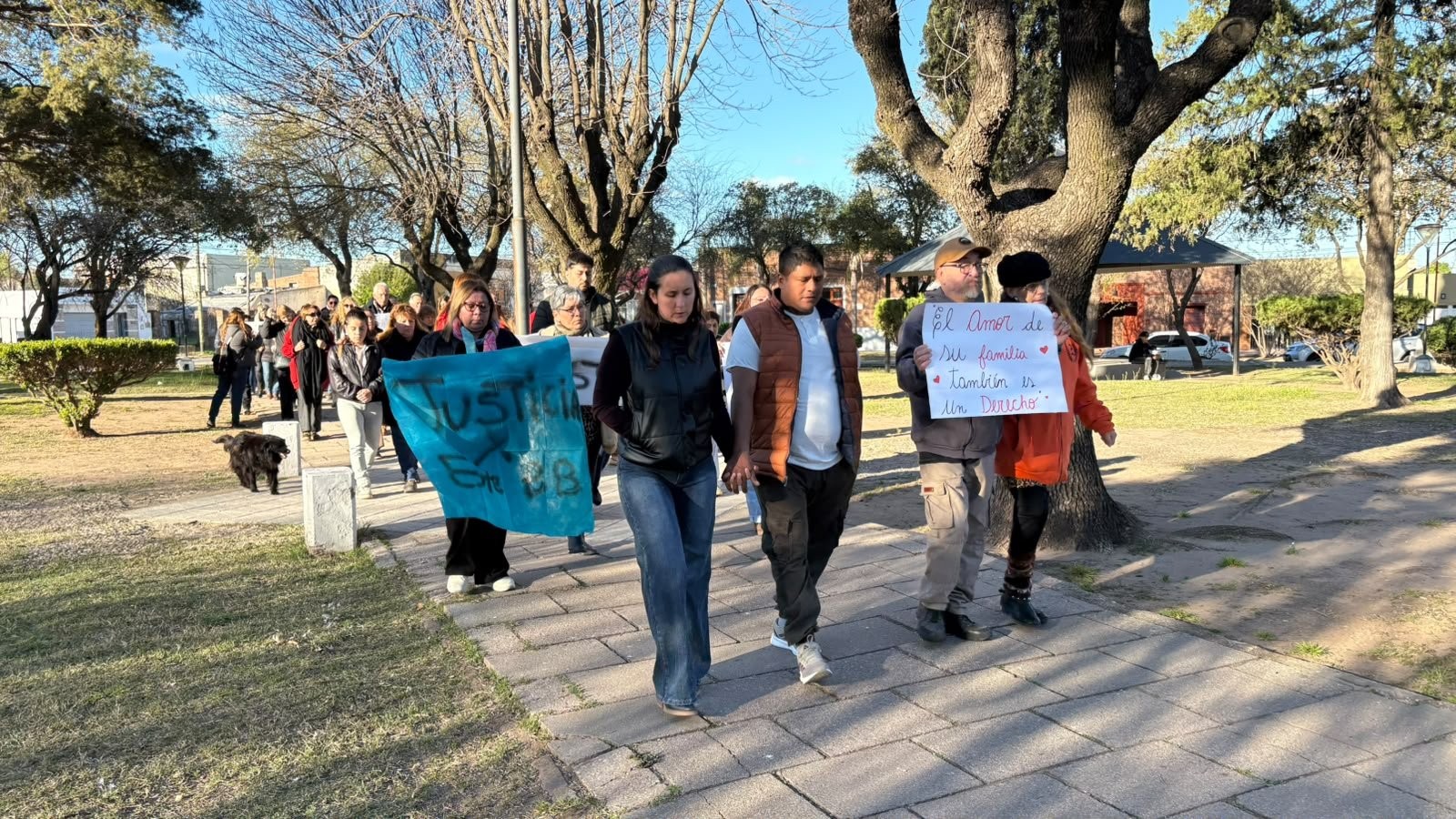 Rancul se movilizó por el bebé y la familia de contención pidió que reviertan la decisión