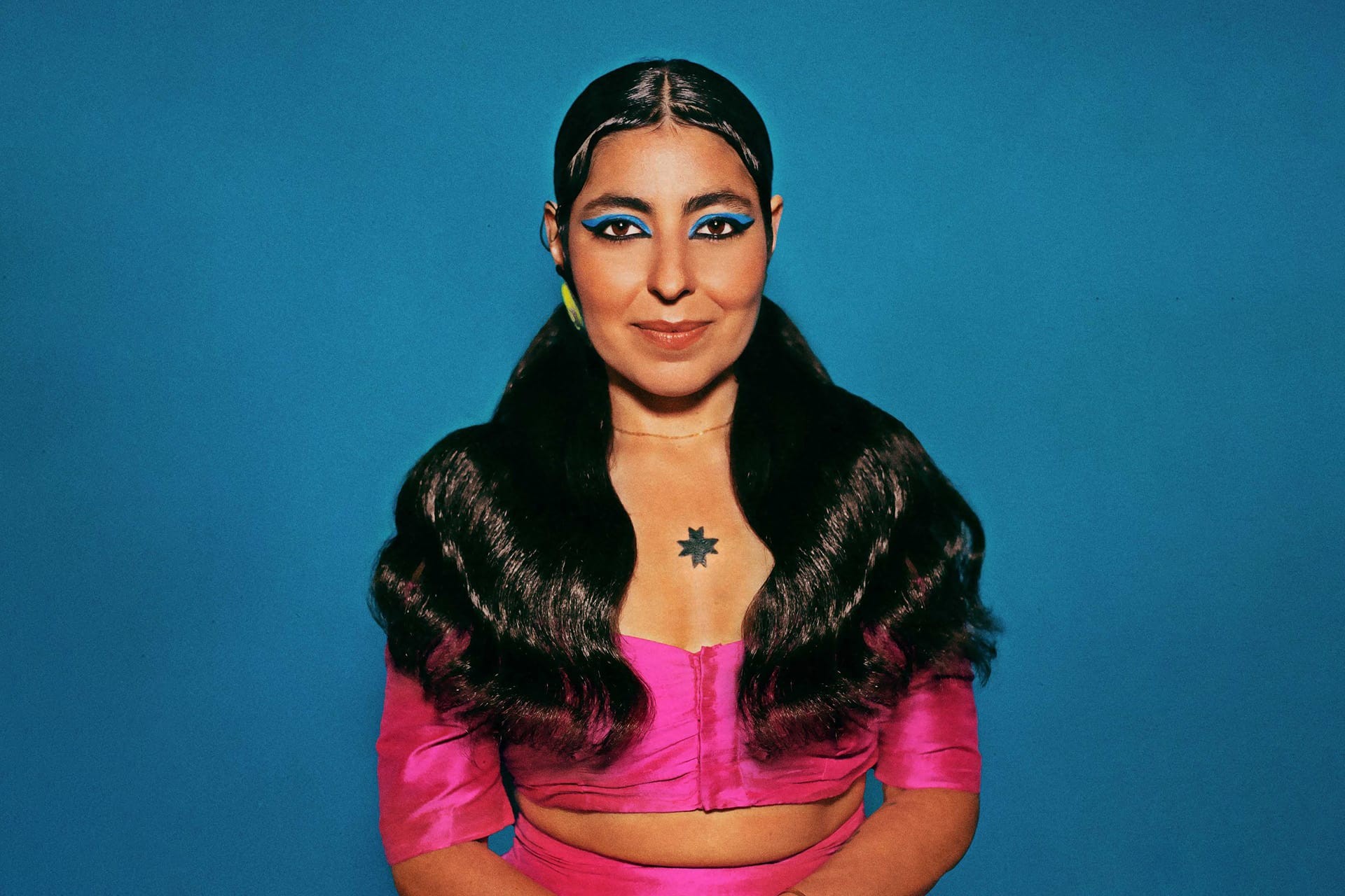 Sofía Viola llega hoy a General Pico con su música latinoamericana